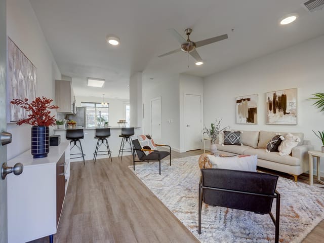 7805 Cooper Ln Unit #609