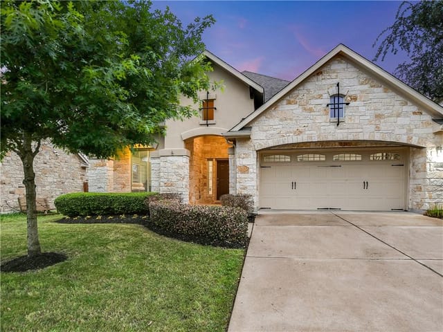 7805 Wisteria Valley Dr