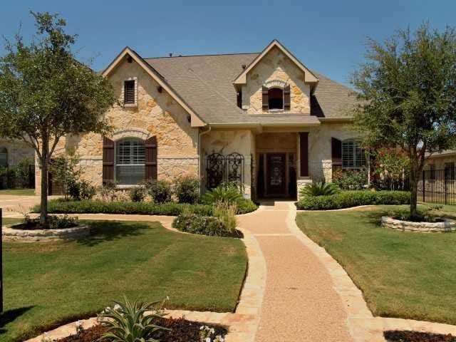 7812 Crandall RD