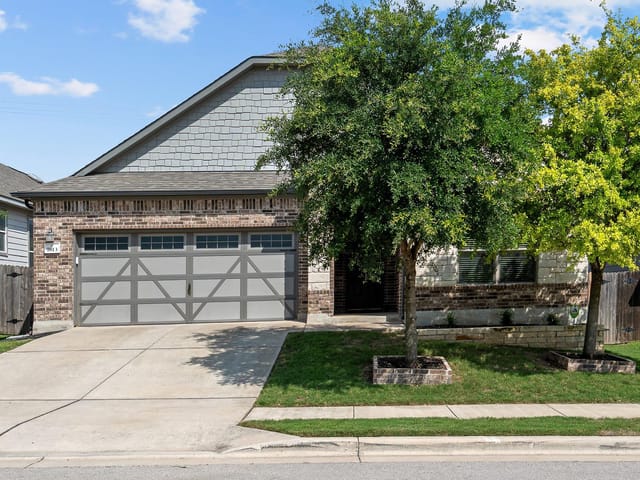 7813 Peccary DR