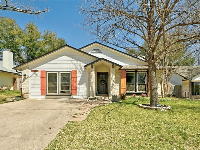 7815 Finch Trl