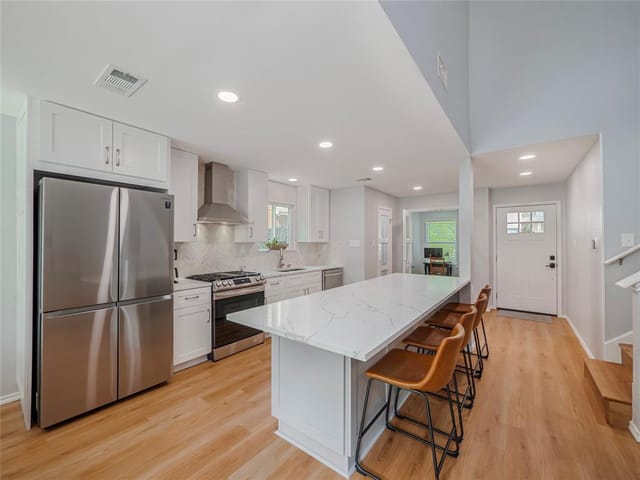 7815 Palacios Dr