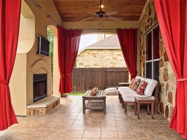 7817 Crandall RD