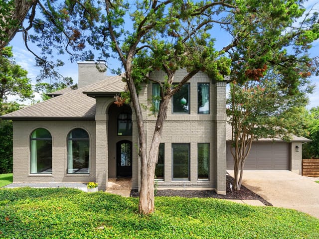 7887 Lakewood Dr