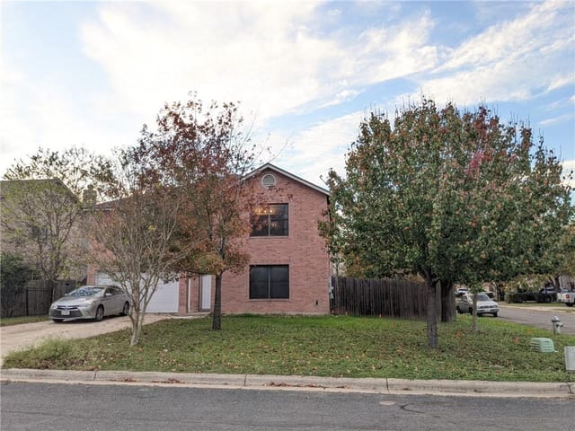 7900 Bramble Bush Dr