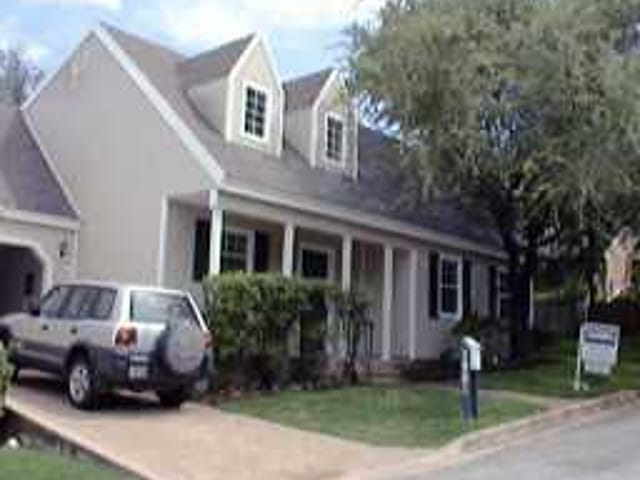 7901 GRIFFIN CT