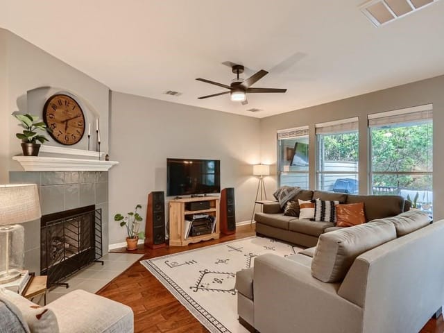 7901 Southwest Pkwy Unit #19