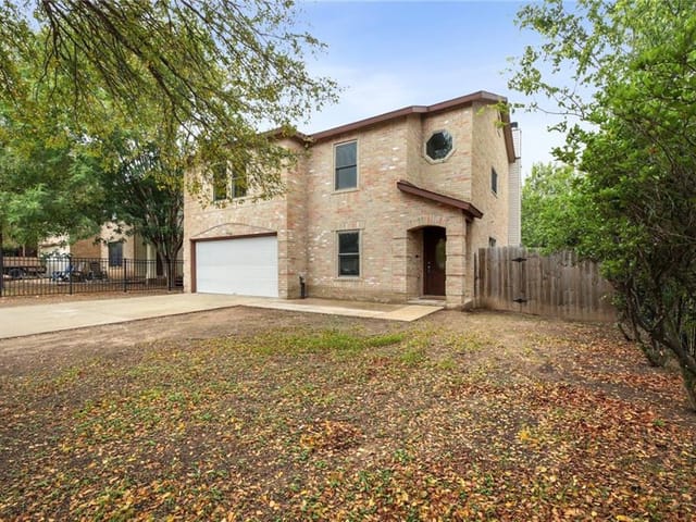 7902 Bramble Bush Dr