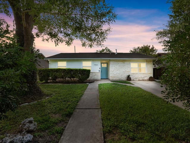 7903 Bixler DR