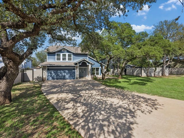 7905 & 7907 Tiffany DR - property photo 1 - Luxury home in Maple Run Sec 07-A, Austin, TX