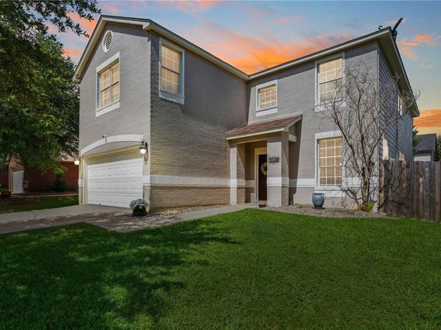 7906 Eudora Ln