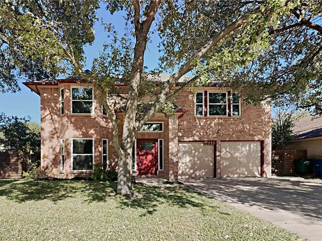 7911 Cahill Dr