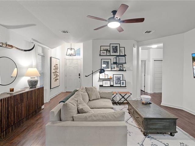 7912 Annalise Dr