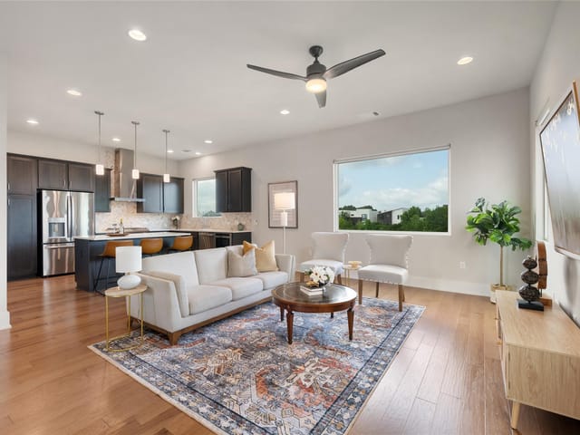 7913 Floracita LN