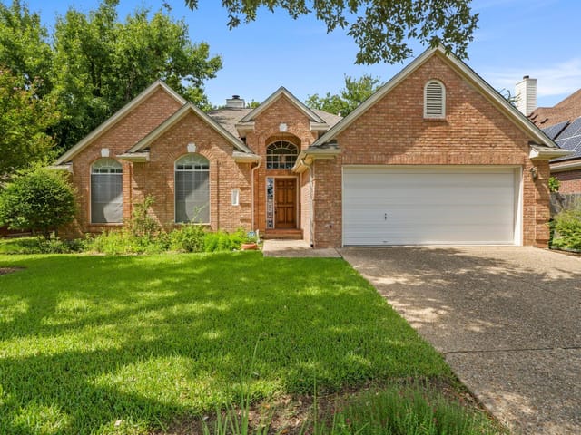 7914 Jester BLVD