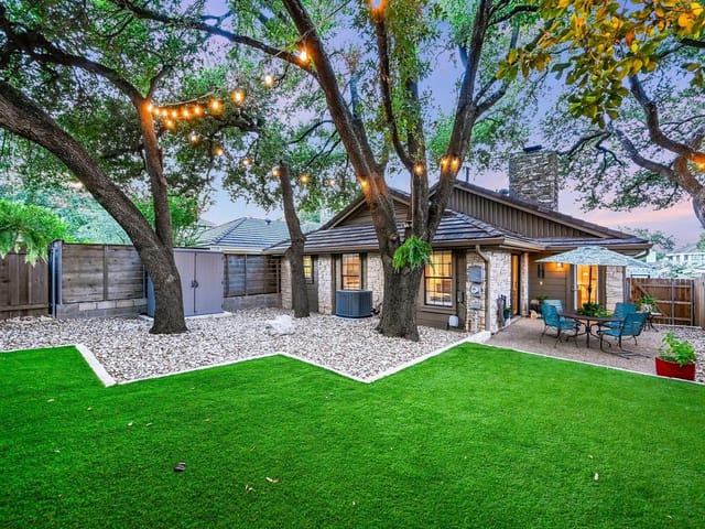 7915 Mesa Trails CIR