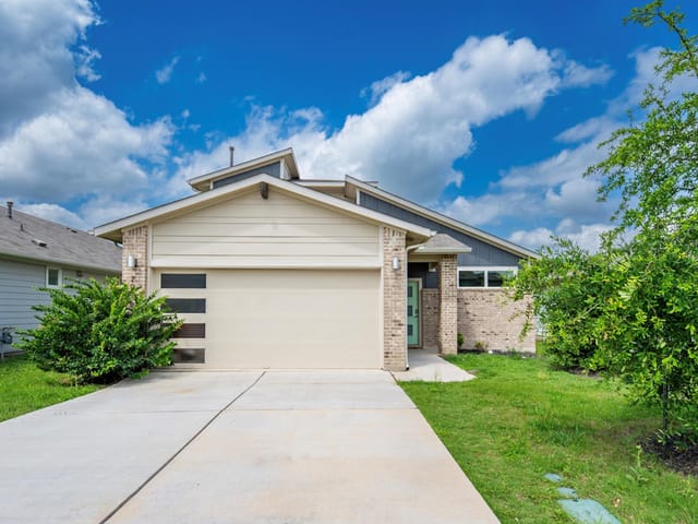 7916 City Top BLVD