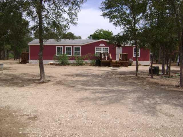 792 Lytton LN