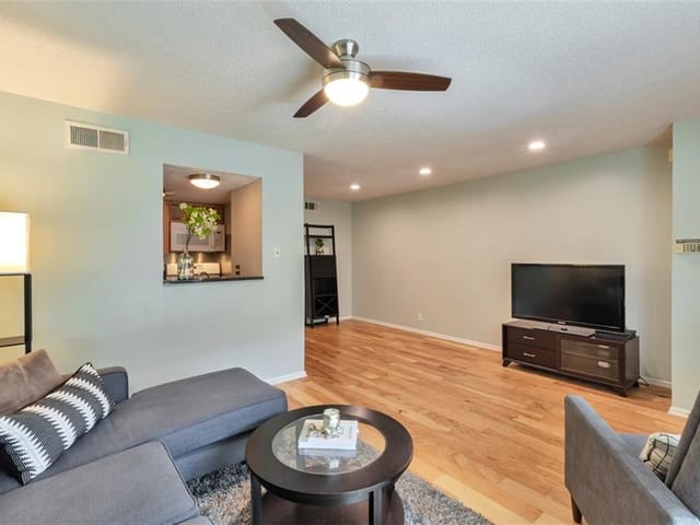 7920 Rockwood Ln Unit #115