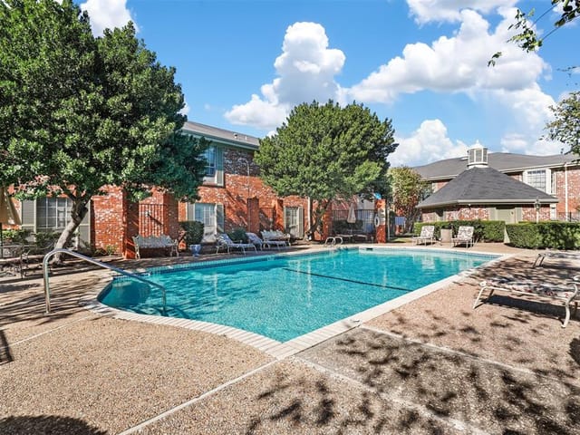 7920 Rockwood Ln Unit #120