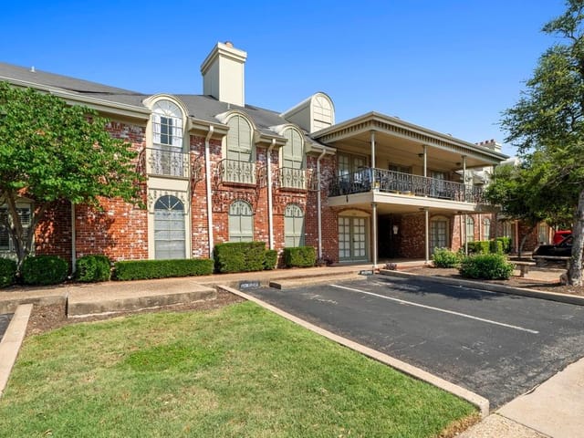 7920 Rockwood Ln Unit #232