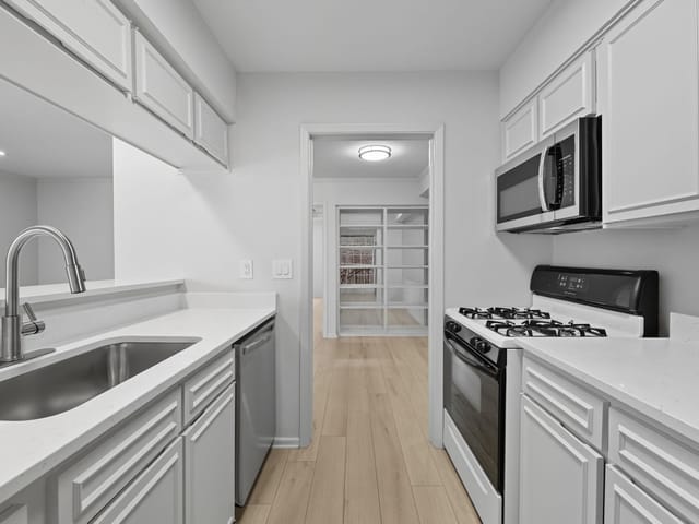 7920 Rockwood Ln Unit #240