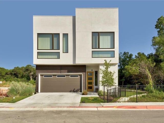7923 Yellow Thistle TRL Unit #10