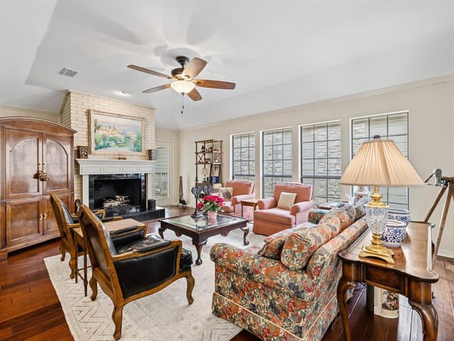 7929 Mesa Trails CIR