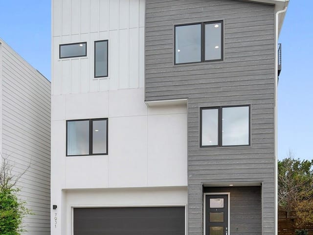 7931 Yellow Thistle TRL