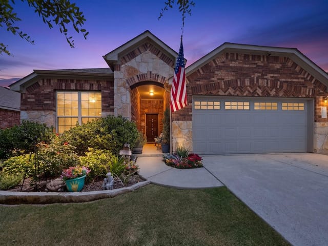 7953 Massa DR