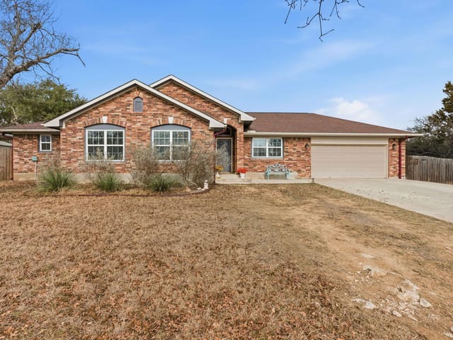 8 Stone Creek Cir