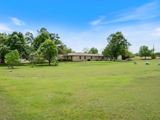 8 VALLEY CREEK Rd