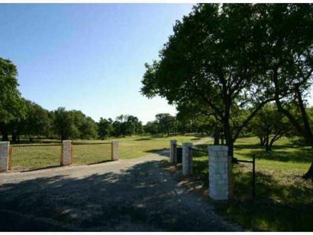 800 County Road 266