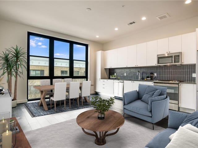 800 Embassy Dr Unit #314