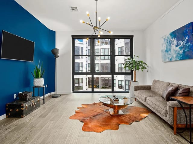 800 Embassy DR Unit #328