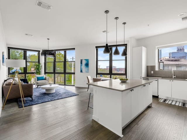 800 Embassy DR Unit #337