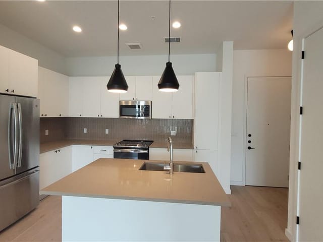800 Embassy Dr Unit #429