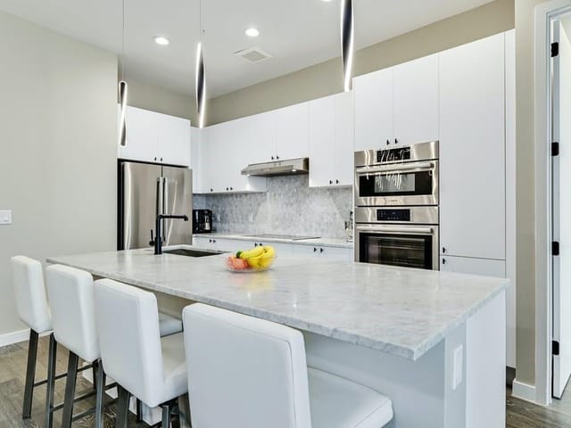 800 Embassy Dr Unit #609