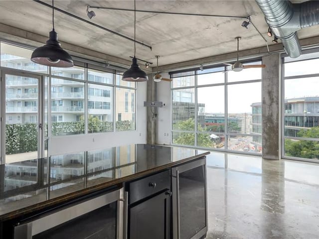 800 W 5th ST Unit #501