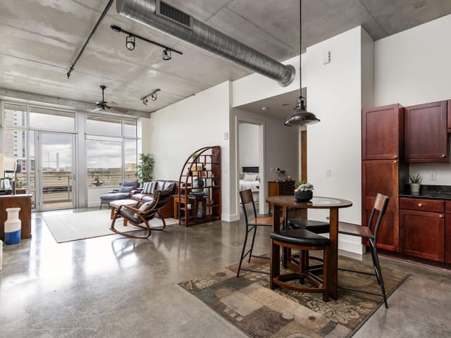 View 800 W 5th ST Unit #507 800 W 5th ST Unit #507, photo 1 of 6, Austin, TX