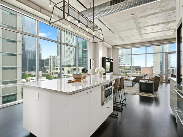 800 W 5th ST Unit #808