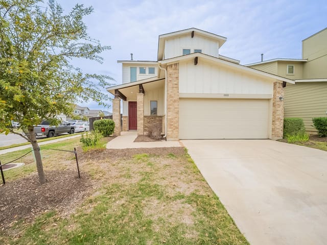 8000 Cottage Rose Dr
