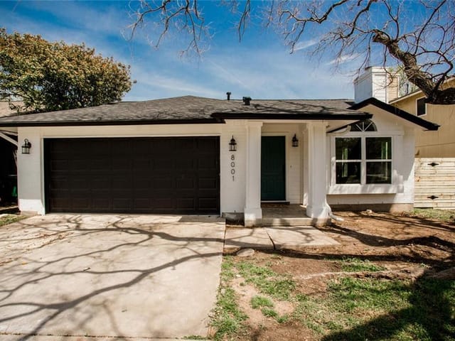 8001 Tiffany Dr