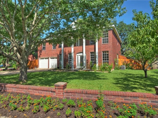 8004 Castle Peake Trl