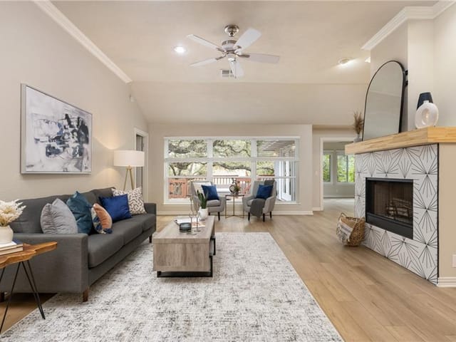 8005 Davis Mountain Cv