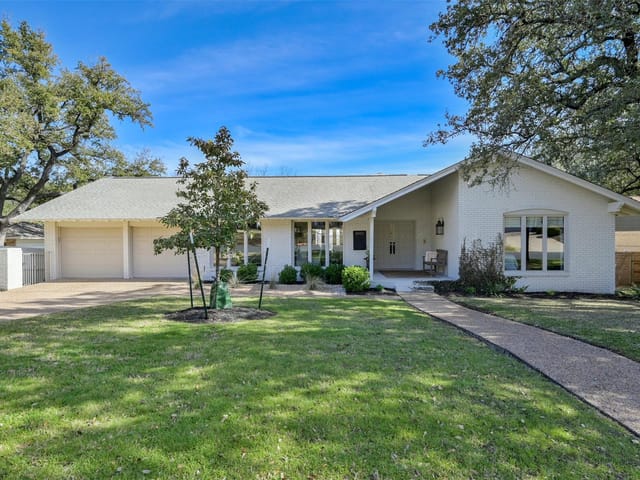 8005 Lawndale Dr