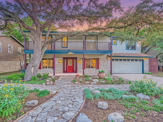 8008 Chervil Dr
