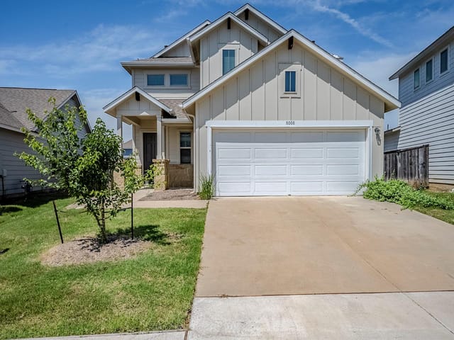 8008 Cottage Rose Dr