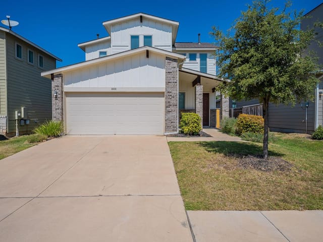 8008 Dampton Ln