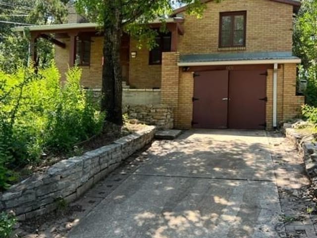 801 Bouldin Ave